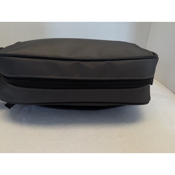 PERRY ELLIS PORTFOLIO Men's Grey  Travel Kit With Non Skid Bottle &  Handle New - Picture 3 of 16